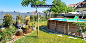 Jardin paysagé avec piscine