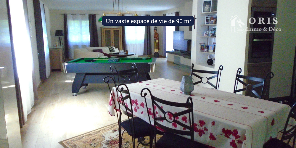 Un vaste espace de vie de 90 m²
