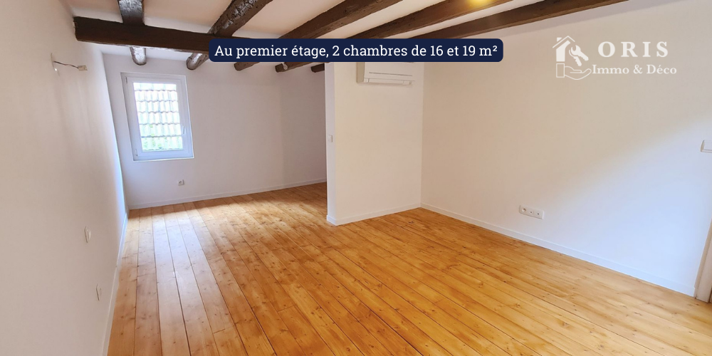 Au premier étage, 2 chambres de 16 et 19 m²