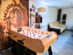 salle de jeu au sous-sol